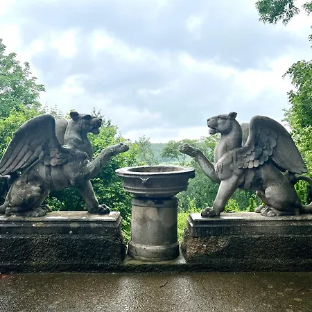 Emil - Barrierefrei Mit Fahrstuhl Und Carport In Ruhiger Altstadtlage Von *