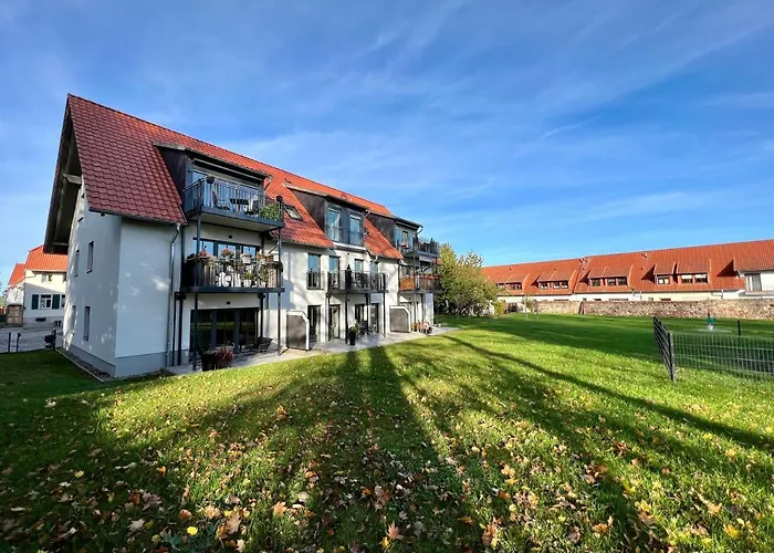 Emil - Barrierefrei Mit Fahrstuhl Und Carport In Ruhiger Altstadtlage Von
