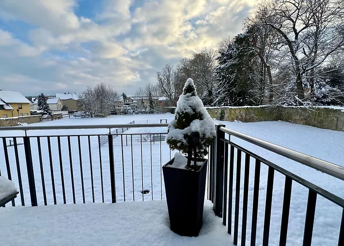 Emil - Barrierefrei Mit Fahrstuhl Und Carport In Ruhiger Altstadtlage Von