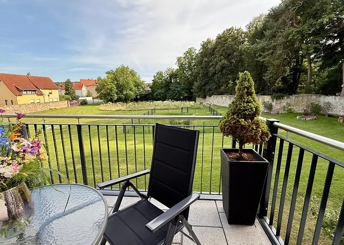 Apartment Emil - Barrierefrei Mit Fahrstuhl Und Carport In Ruhiger Altstadtlage Von *